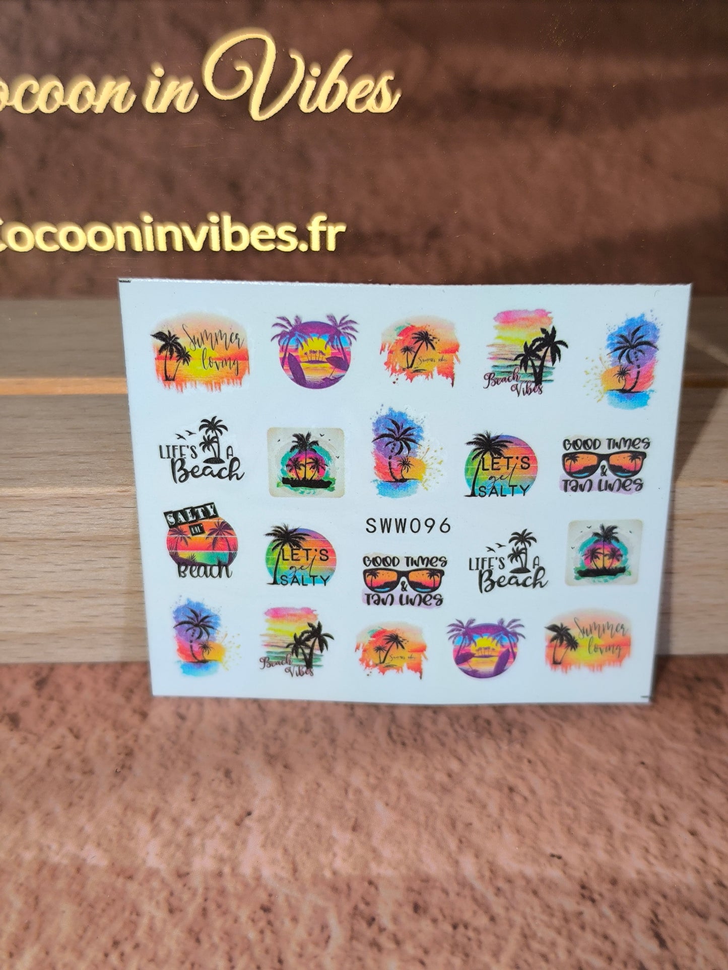 Stickers ongles Palmiers - Embarquez pour un voyage tropical… au bout de vos ongles