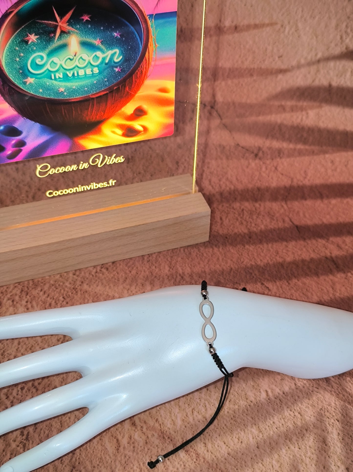 Bracelet Plaque finement Découpée en acier inoxydable – Petit Trésor à Porter