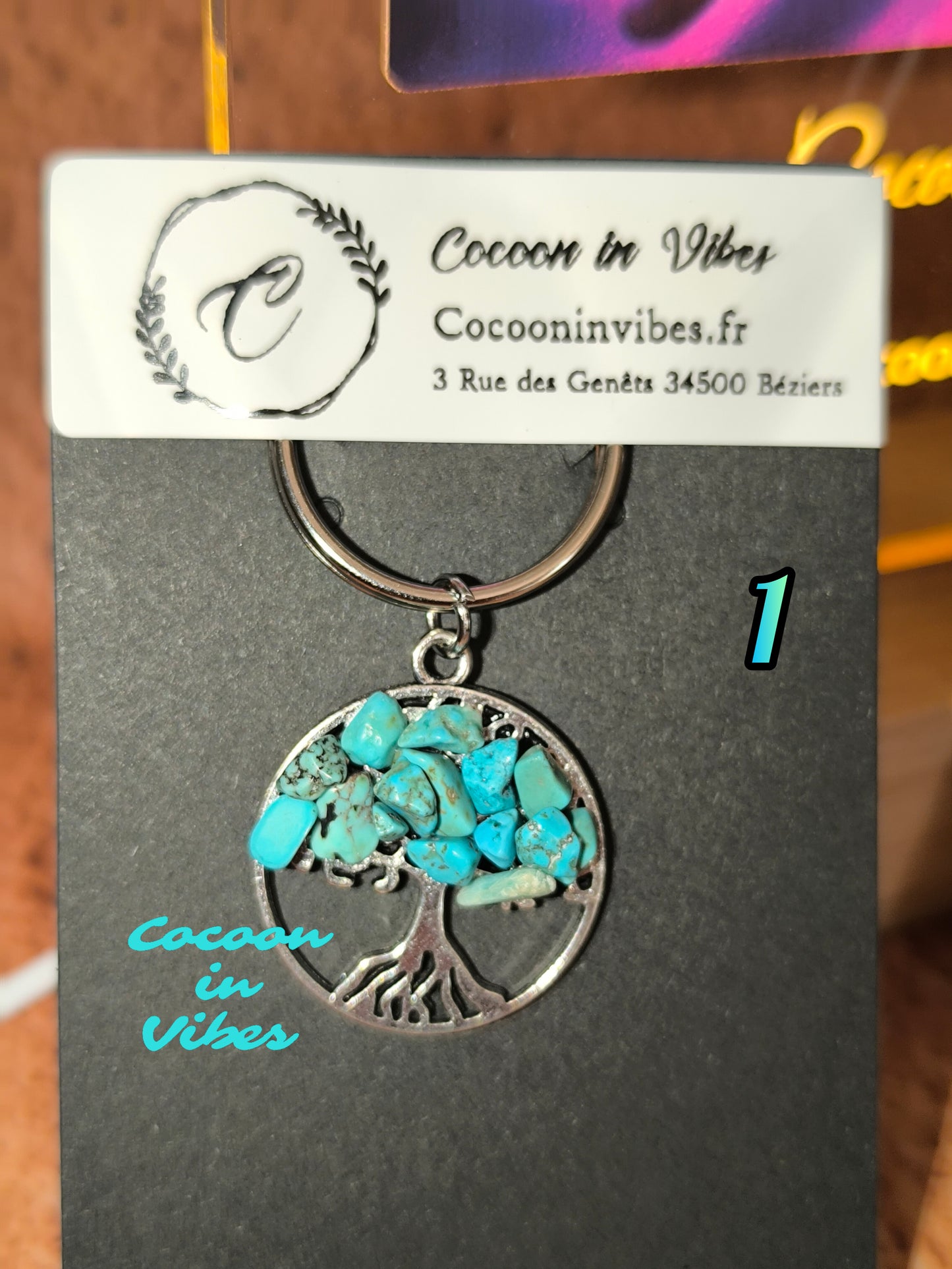 Porte-clés Arbre de Vie & pierres colorées – Un éclat de symbolique à emporter partout
