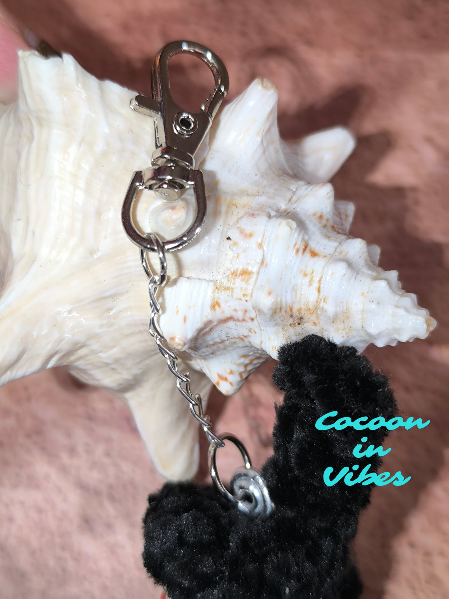 Sorcière Élégante : Bijou de sac artisanal / Porte clé - Modèle Unique