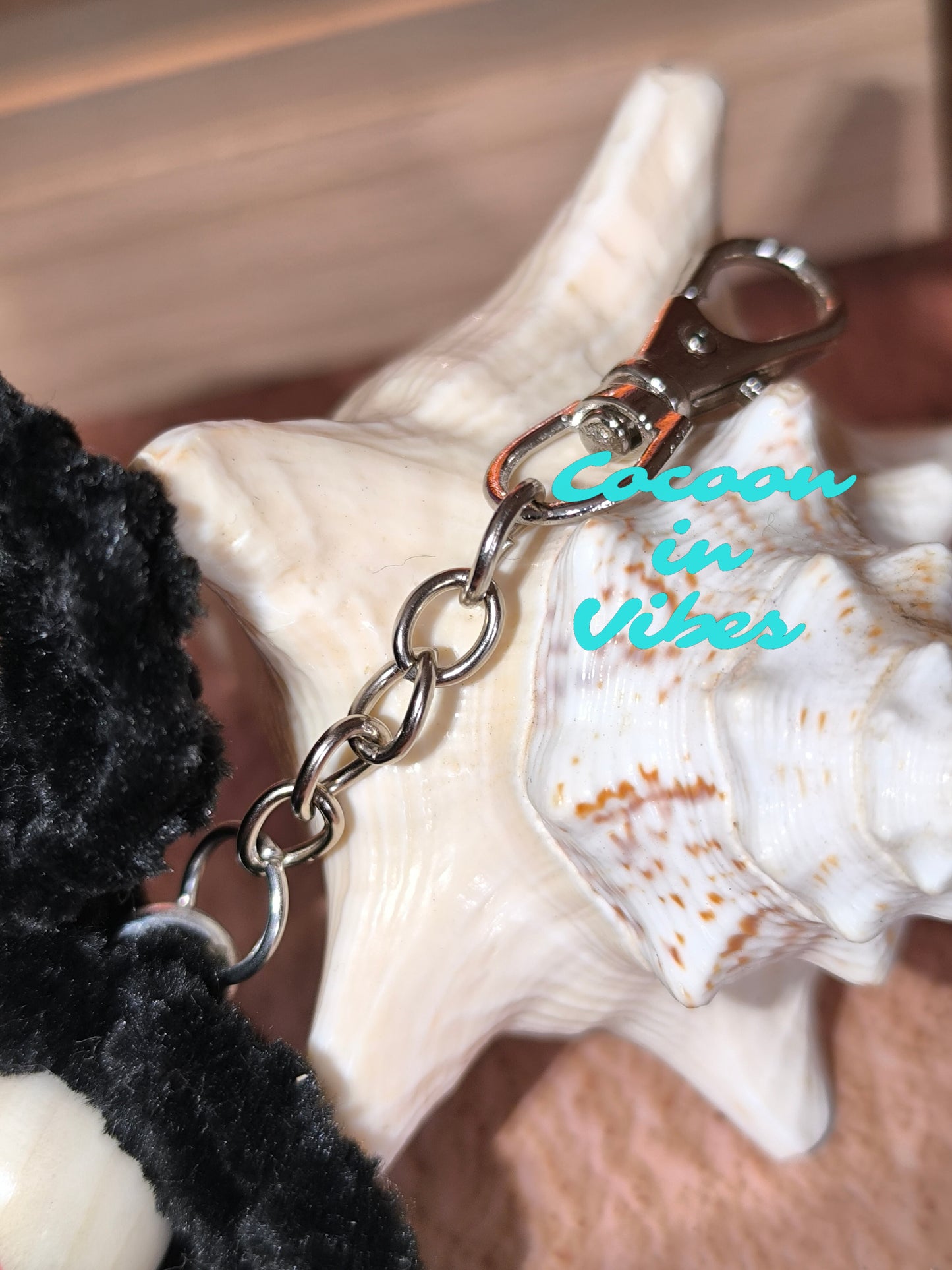Sorcière Chenille : Bijou de sac artisanal / Porte clé - Modèle Unique