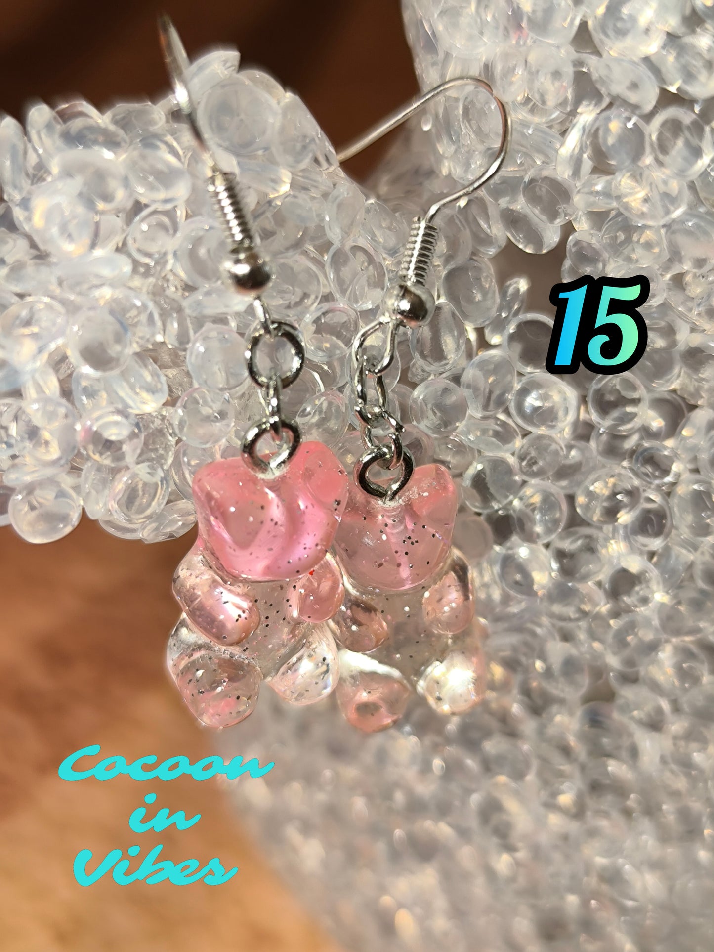 Boucles d’oreilles Nounours n°15 – Rose & Transparent (Translucides & Pailletées)
