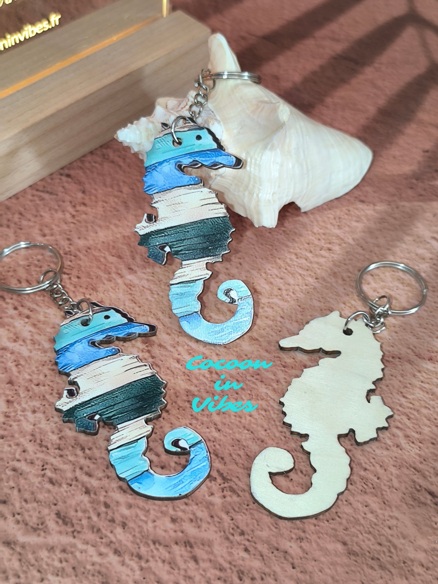 Porte-clé artisanal création Cocoon in Vibes – Hippocampe Marin
