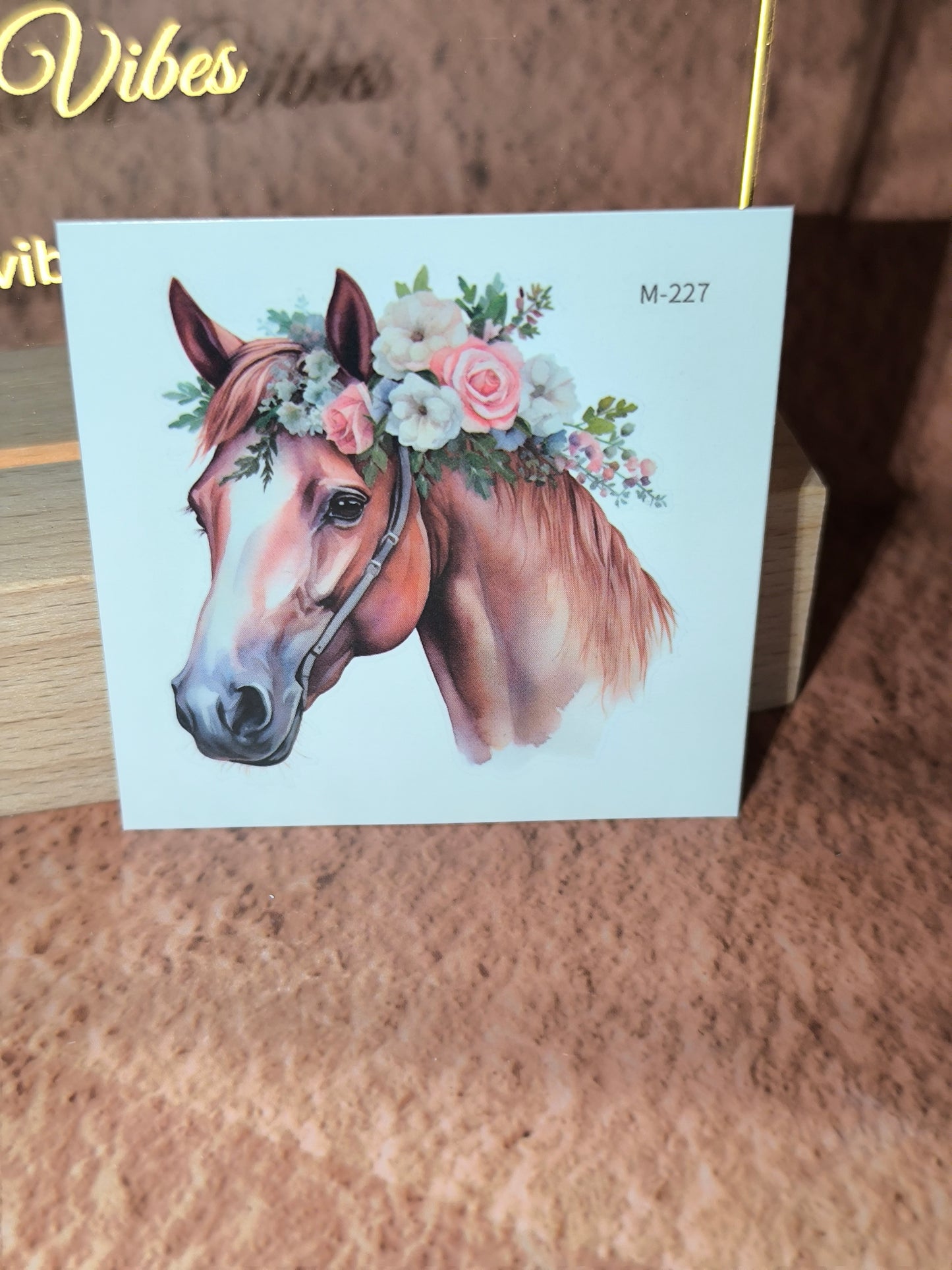 Tatouages Éphémères Chevaux & Fleurs – L’Esprit Libre sur la Peau