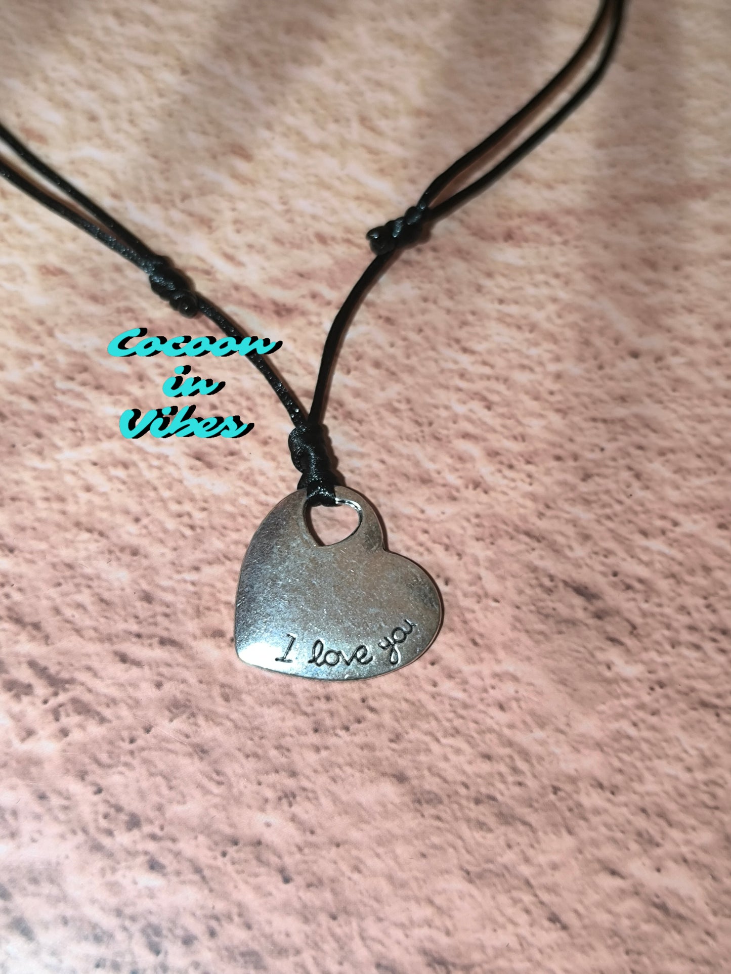 Collier Artisanal – Cœur “I Love You