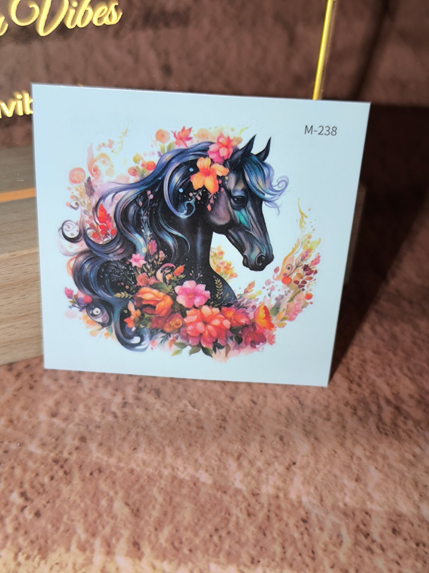 Tatouages Éphémères Chevaux & Fleurs – L’Esprit Libre sur la Peau