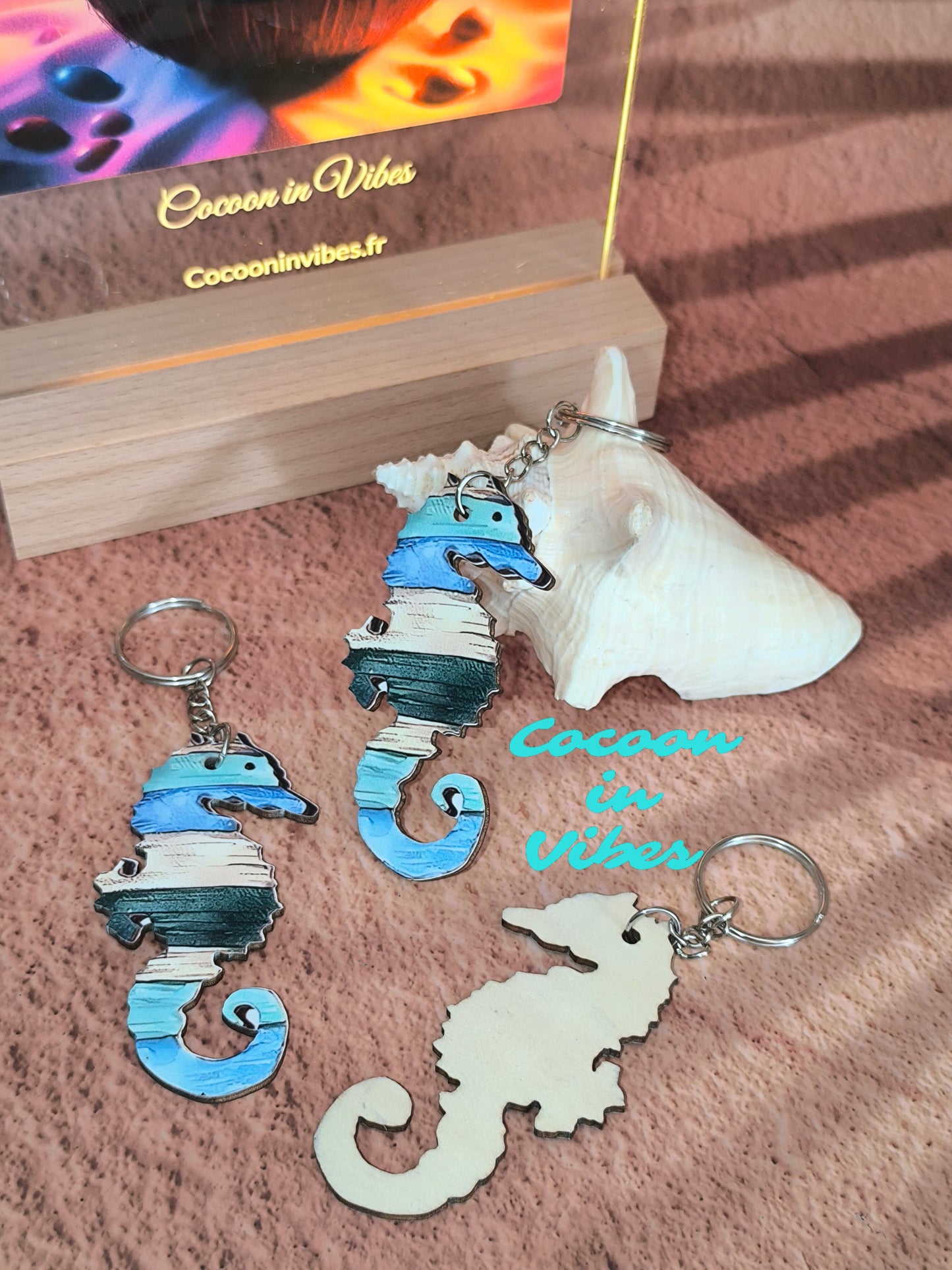 Porte-clé artisanal création Cocoon in Vibes – Hippocampe Marin