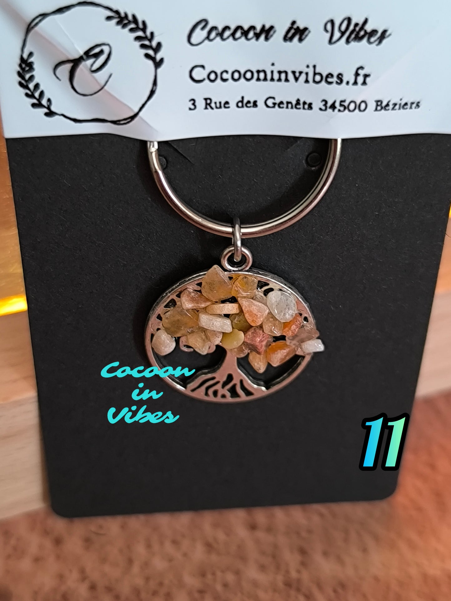 Porte-clés Arbre de Vie & pierres colorées – Un éclat de symbolique à emporter partout
