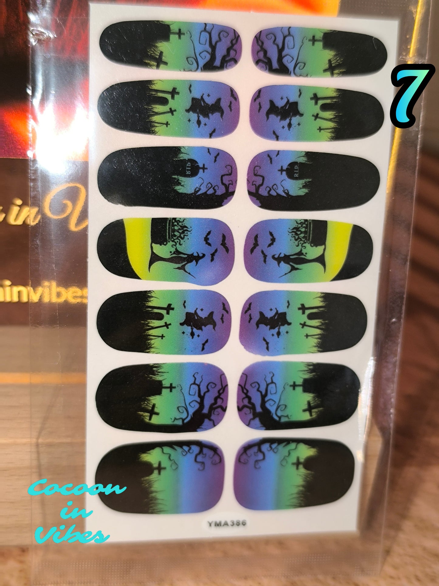 Manucures d’Halloween – Ongles effrayants & stylés à la maison