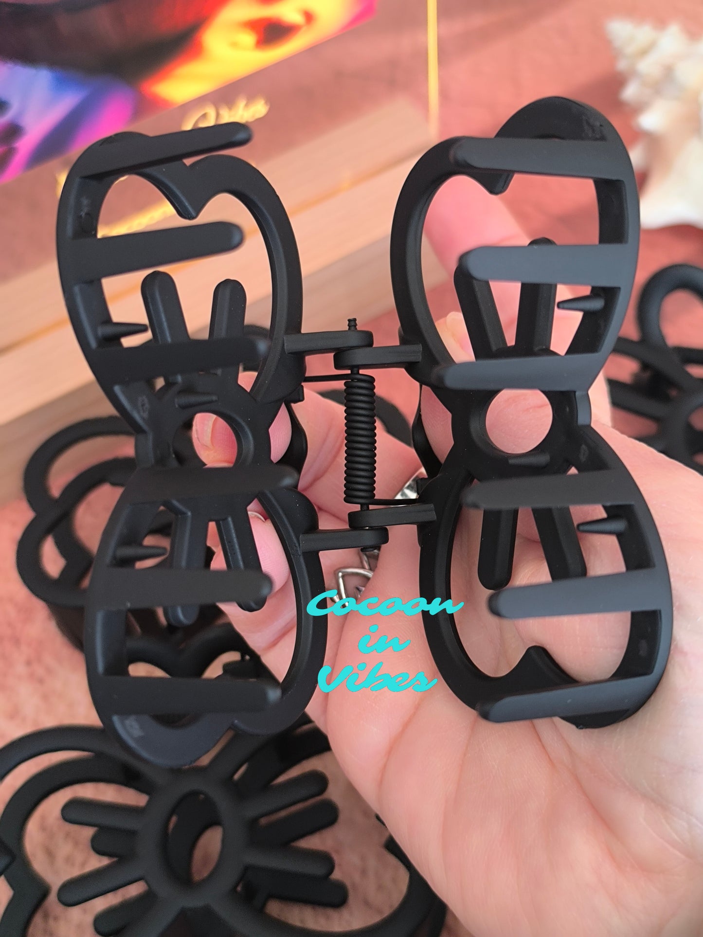 Grande pince cheveux Nœud Kawaii – Ébène (9 cm x 6 cm)