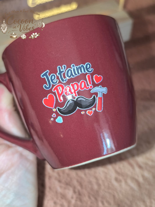Tasse "Fête des Pères" Bordeaux – UN SUPER PAPA ÇA CHANGE LA VIE – Pièce unique, création artisanale Cocoon in Vibe