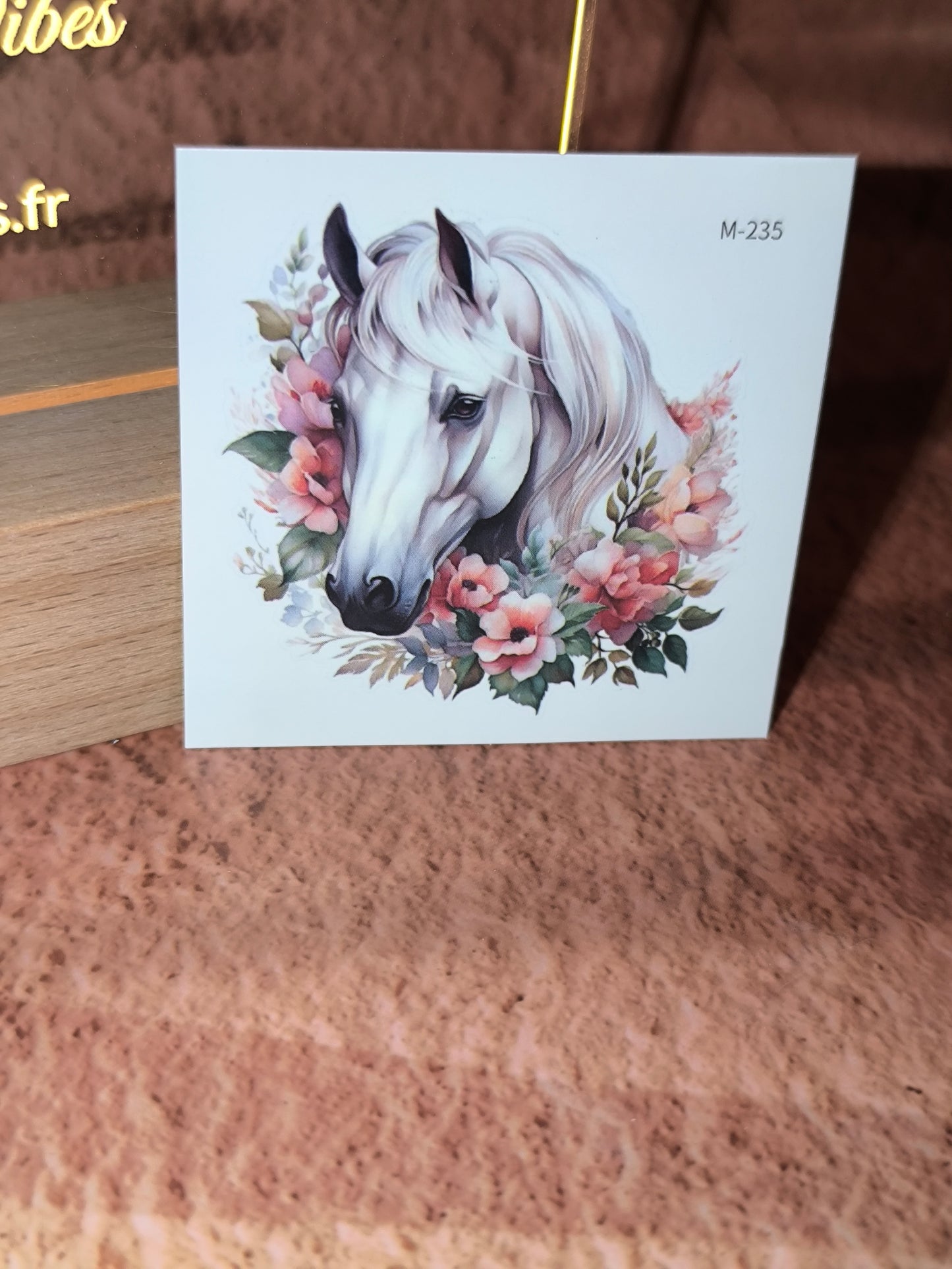 Tatouages Éphémères Chevaux & Fleurs – L’Esprit Libre sur la Peau