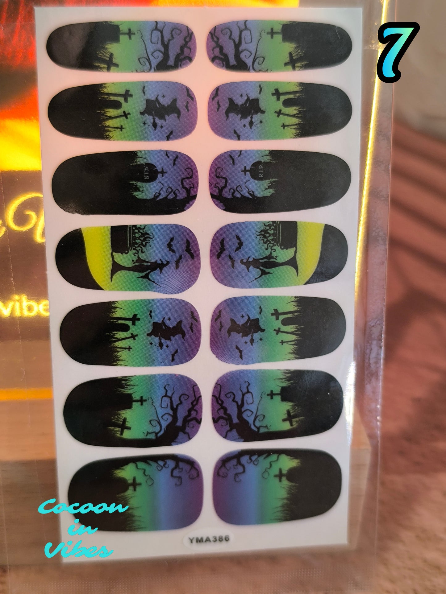 Manucures d’Halloween – Ongles effrayants & stylés à la maison