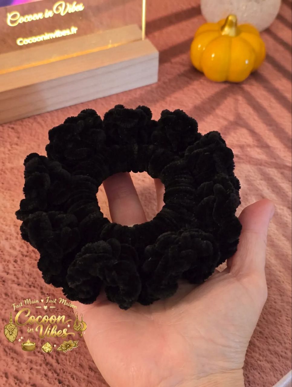 Chouchou Froufrou Tout Doux XXL - Création artisanale au crochet Cocoon in Vibes