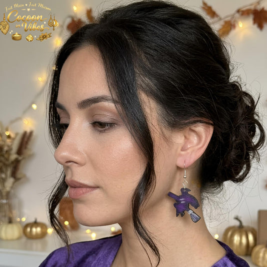 Boucles d'oreilles Artisanales en Bois « Sorcière Envoûtante » - Collection Éphémère Halloween