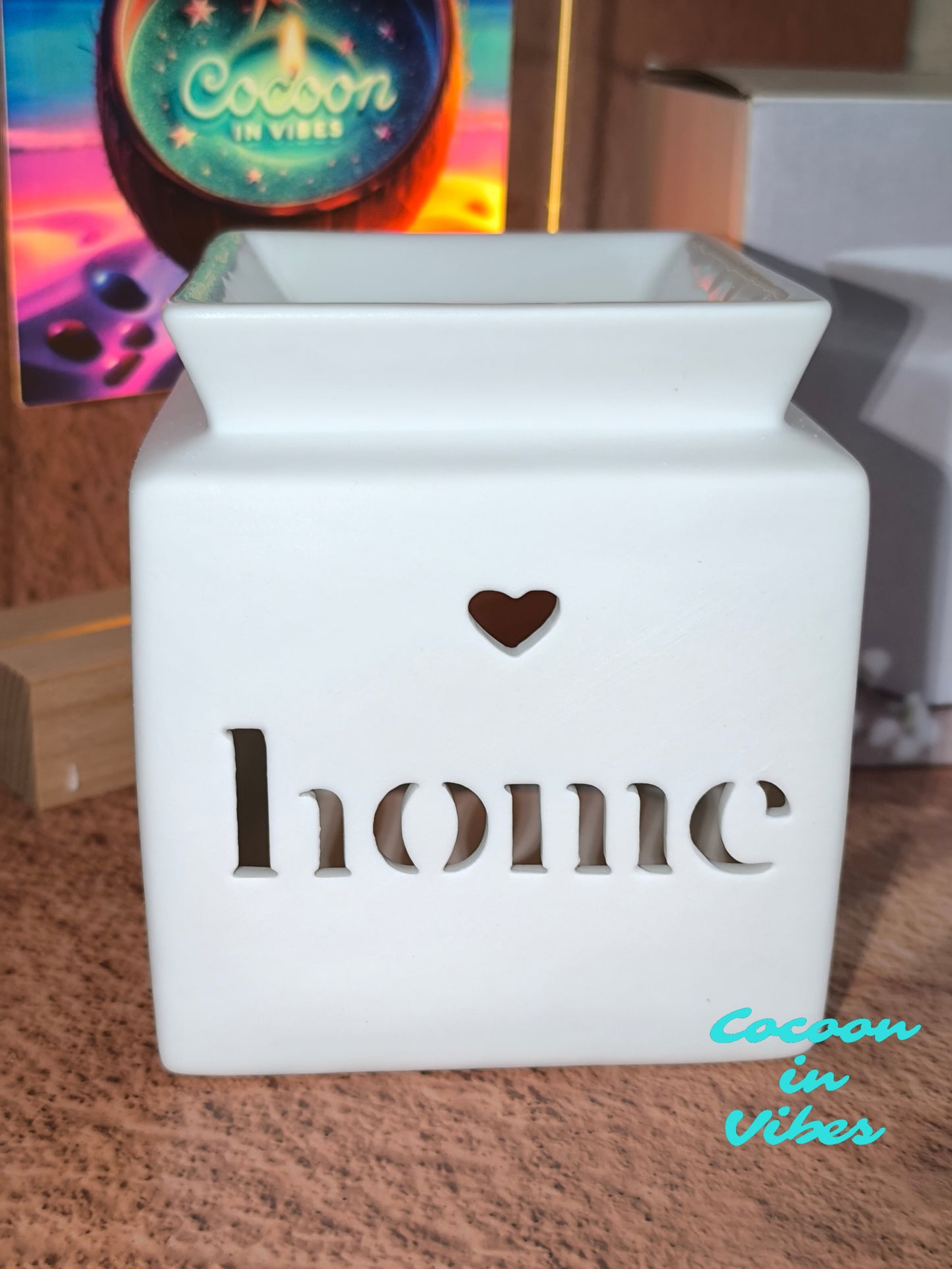 Diffuseur Carré "HOME" – Élégance et Cocooning