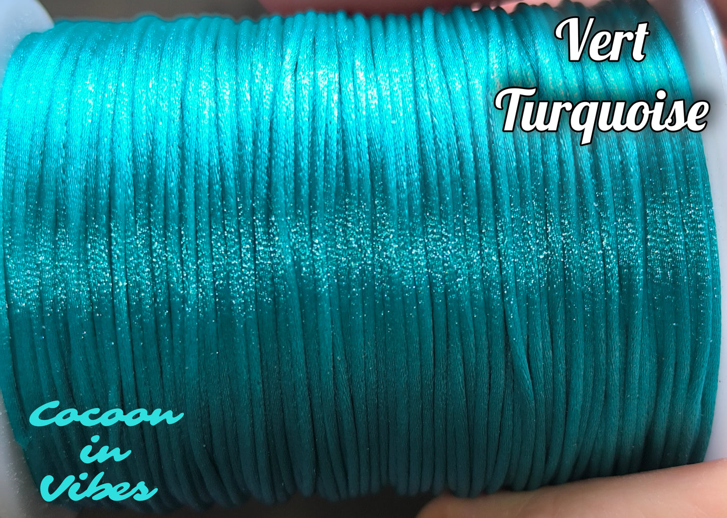 Bracelet Artisanal “Dentelle Satinée" – Parsemé de petits Cœurs