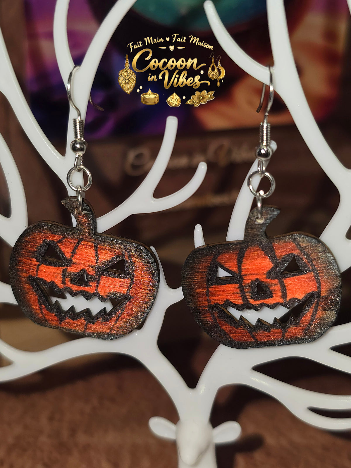 Boucles d'oreilles Artisanales en Bois « Citrouille Flamboyante » - Collection Éphémère Halloween