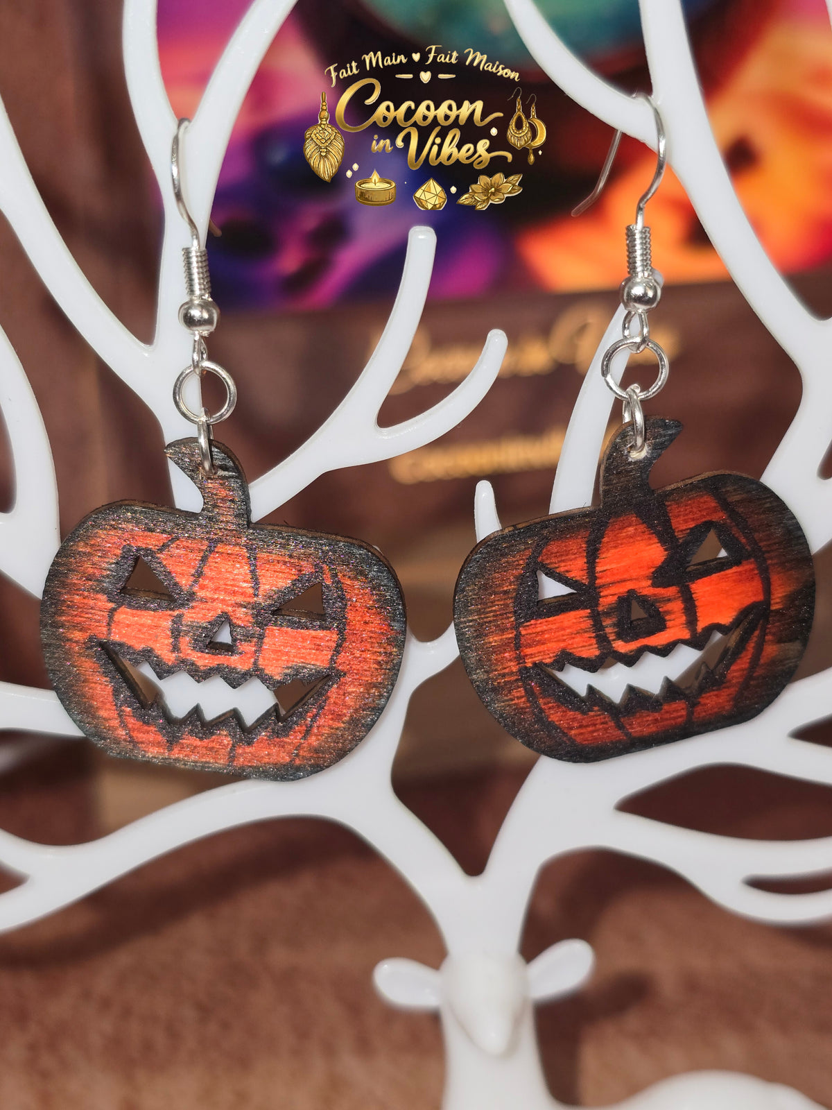Boucles d'oreilles Artisanales en Bois « Citrouille Flamboyante » - Collection Éphémère Halloween