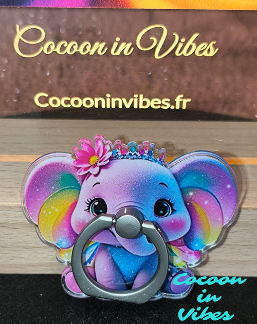 Anneau de téléphone – Petit Éléphant Arc-en-Ciel, Un souffle de magie douce venu d’ailleurs...