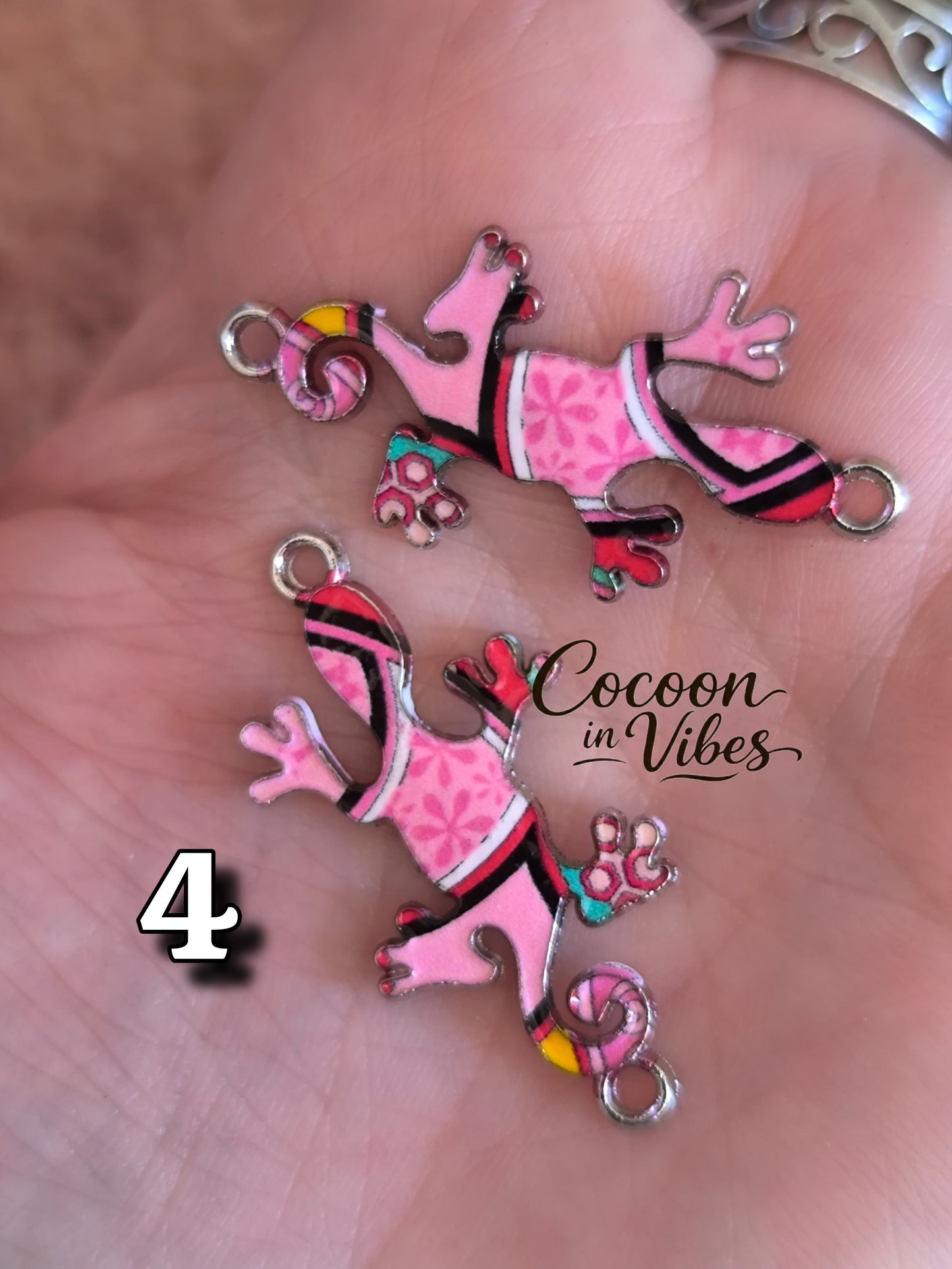Bracelet Salamandre Colorée – Finition perles metalisées & Personnalisable