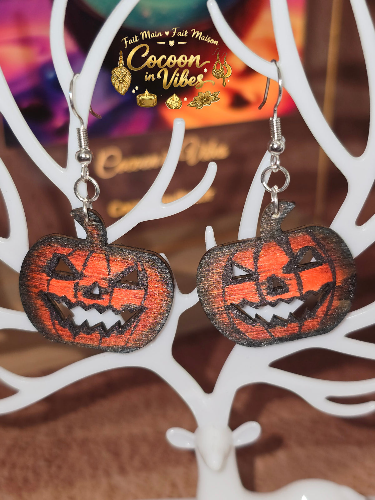 Boucles d'oreilles Artisanales en Bois « Citrouille Flamboyante » - Collection Éphémère Halloween