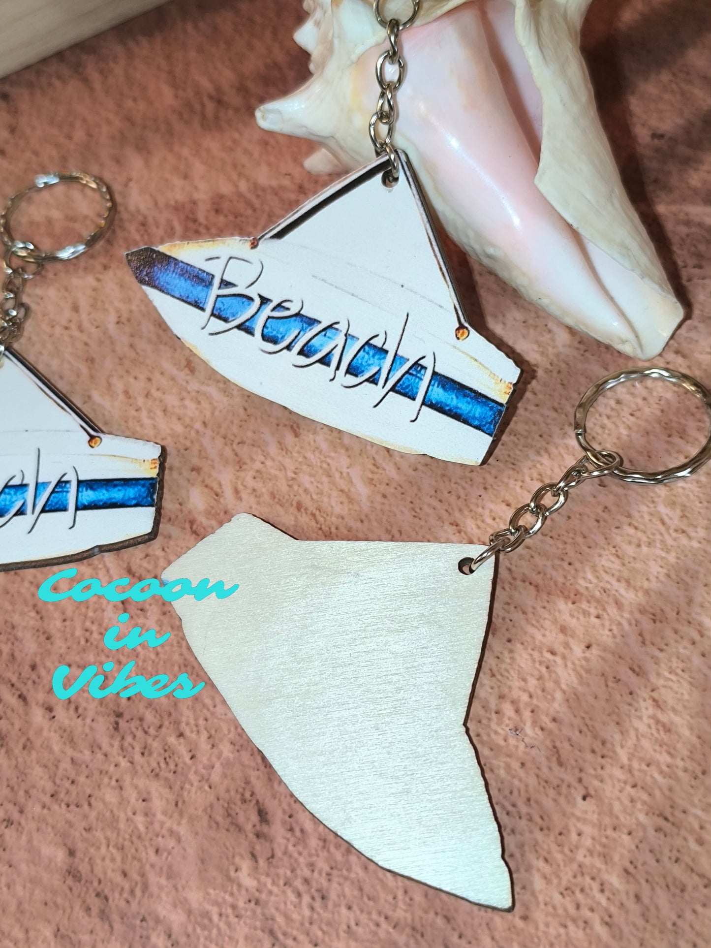 Porte-clé artisanal création Cocoon in Vibes – Bateau de Plage “Beach”