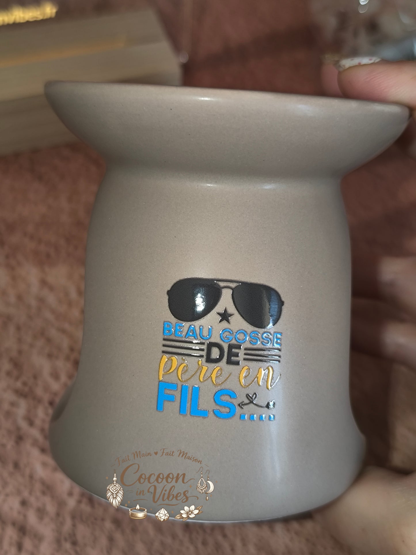 Brûleur Beau Gosse Fête des Pères + 1 Fondant OFFERT – Pièce unique, création artisanale Cocoon in Vibes