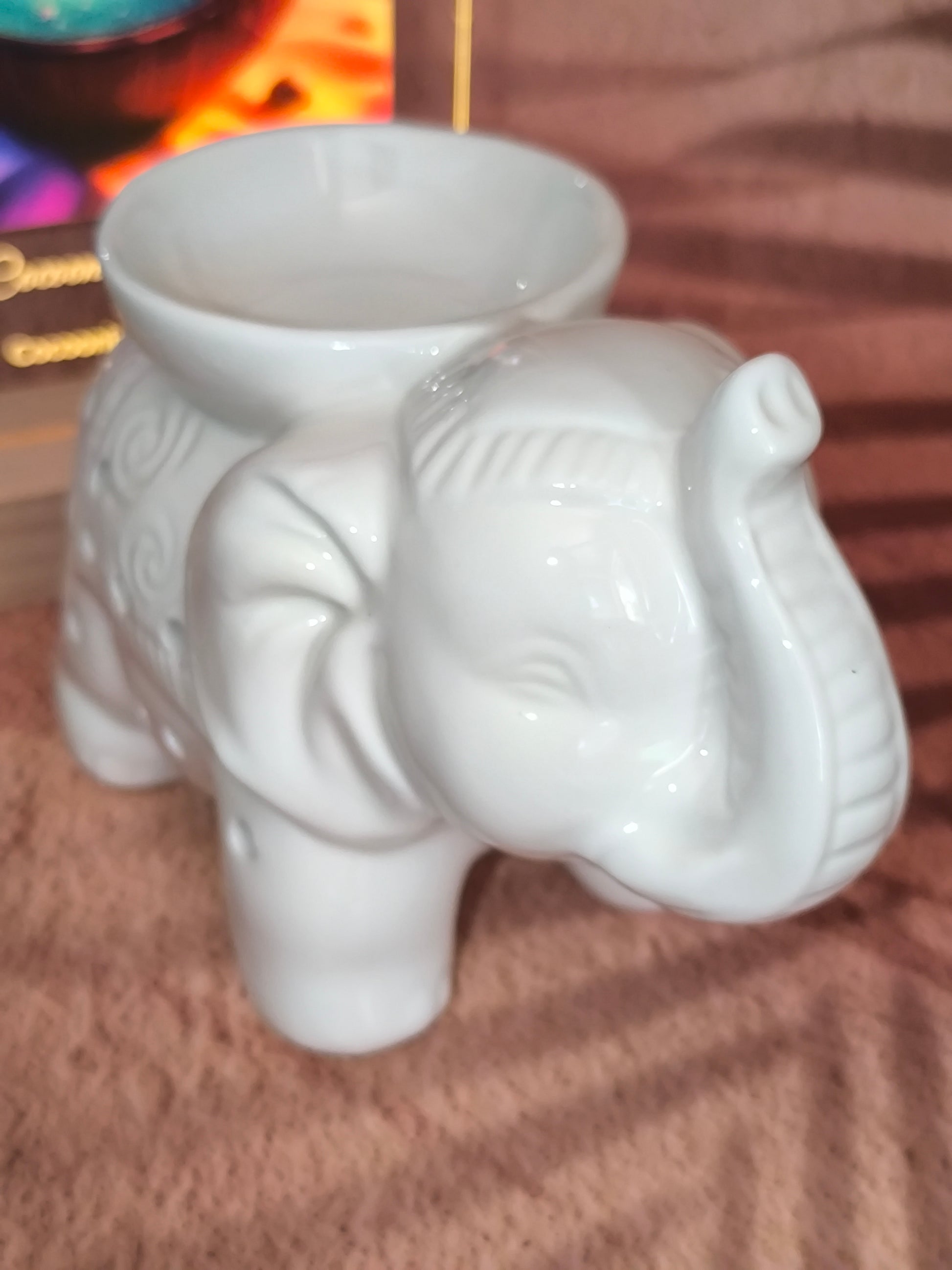 Brûleur en Céramique Blanc – Modèle Tandor Éléphant