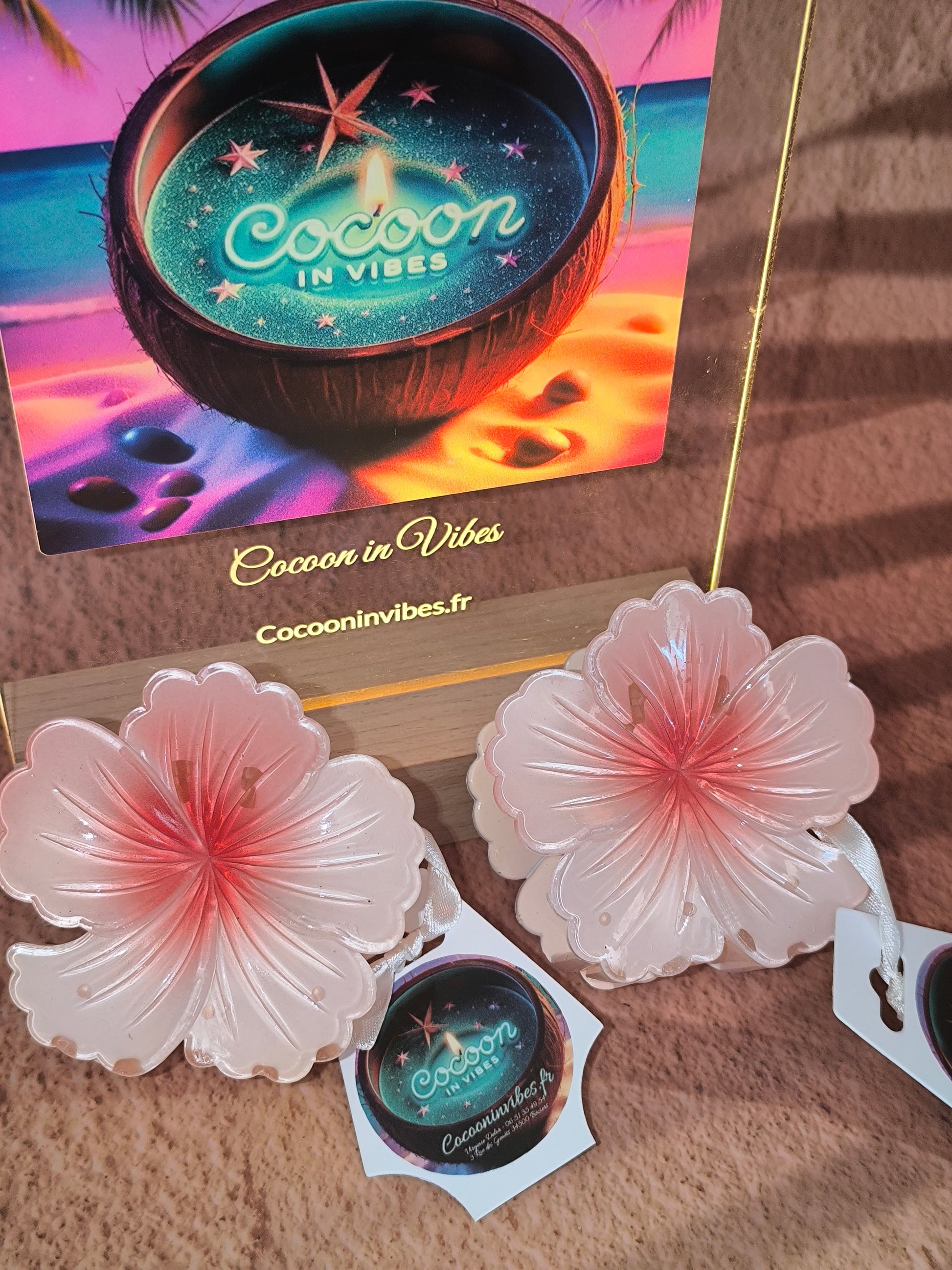 Pince à cheveux Hibiscus ~ Rose Saumon, Une douceur fruitée et solaire dans tes cheveux…