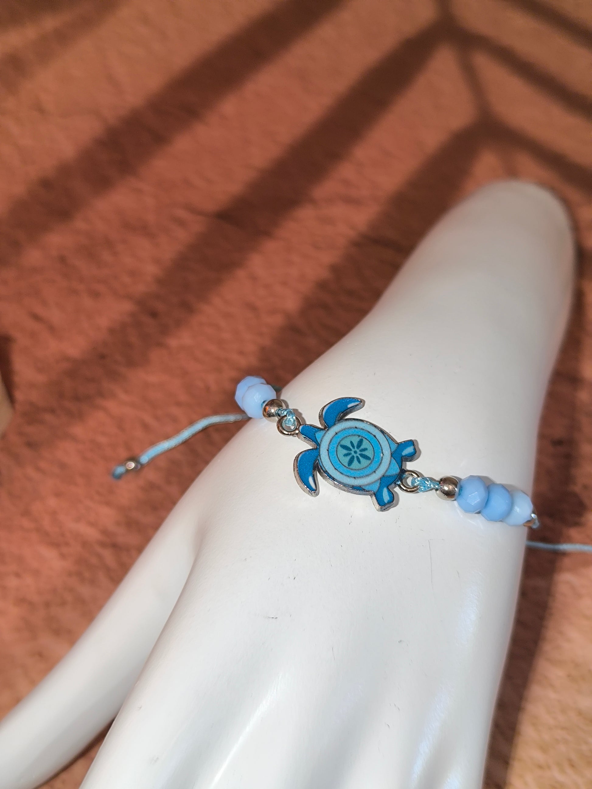 Bracelet Enfant Tortue Colorée – Esprit Plage & Aventure