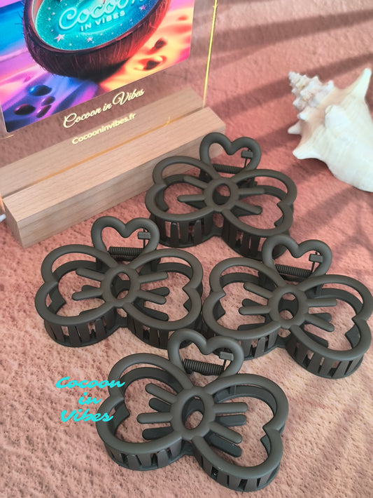 Grande pince cheveux Nœud Kawaii – Cappuccino (9 cm x 6 cm)