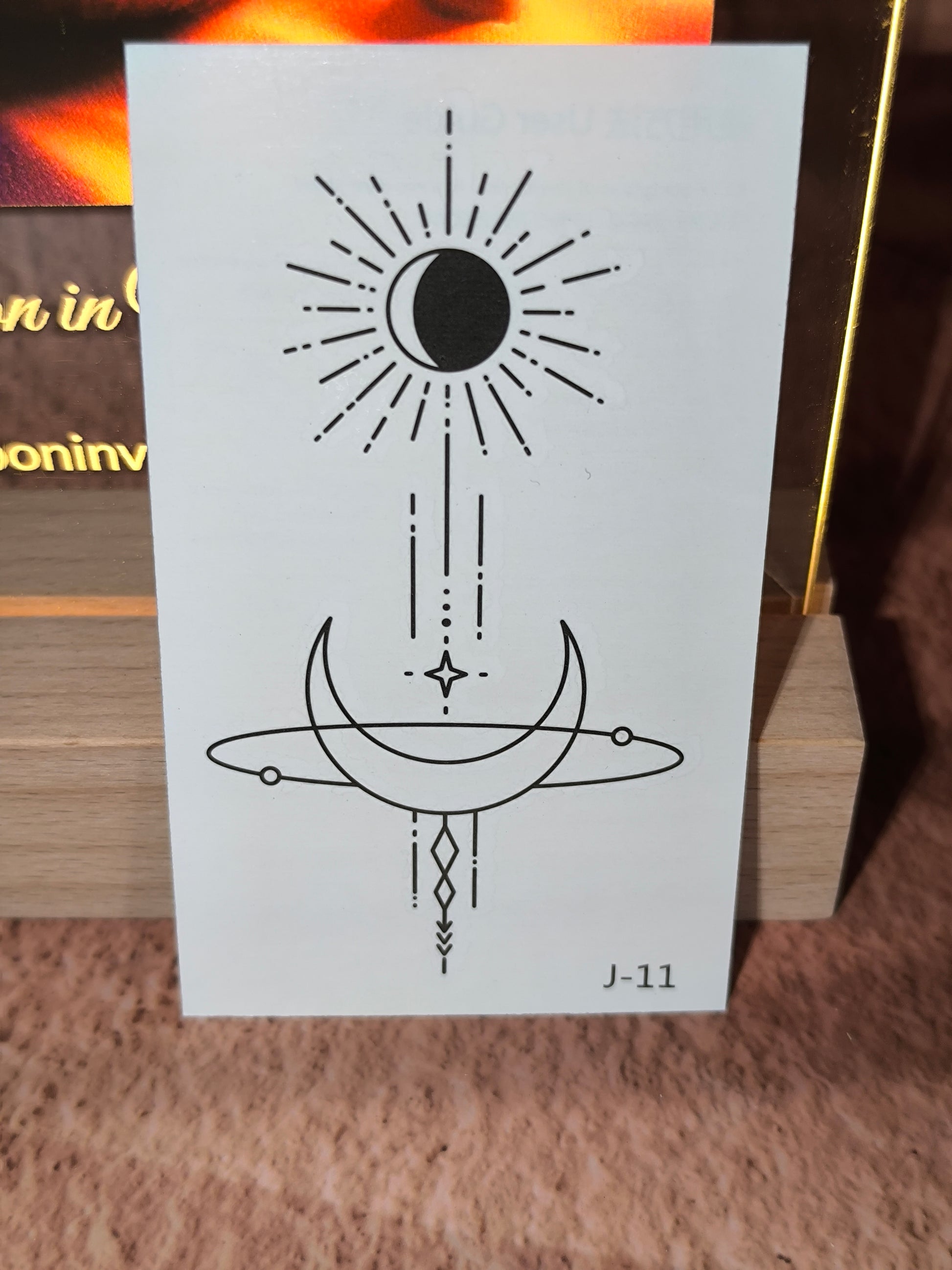 Tatouages Éphémères Spirituels – Fins, Discrets et Inspirants