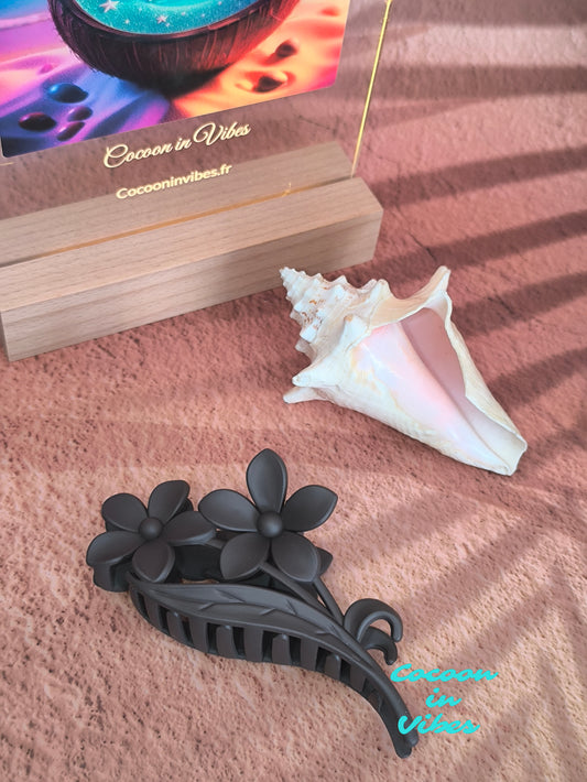 Grande pince à cheveux Duo de Fleurs – Coloris Chocolat (11,5 cm x 5,5 cm)