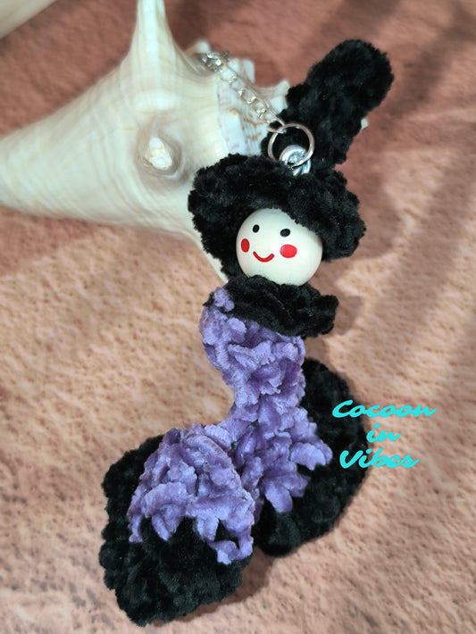 Sorcière Élégante : Bijou de sac artisanal / Porte clé - Modèle Unique