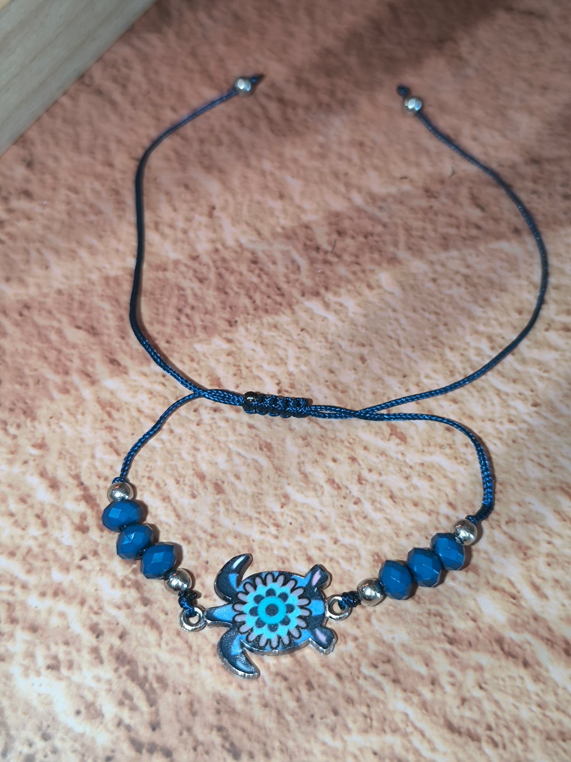 Bracelet Enfant Tortue Colorée – Esprit Plage & Aventure