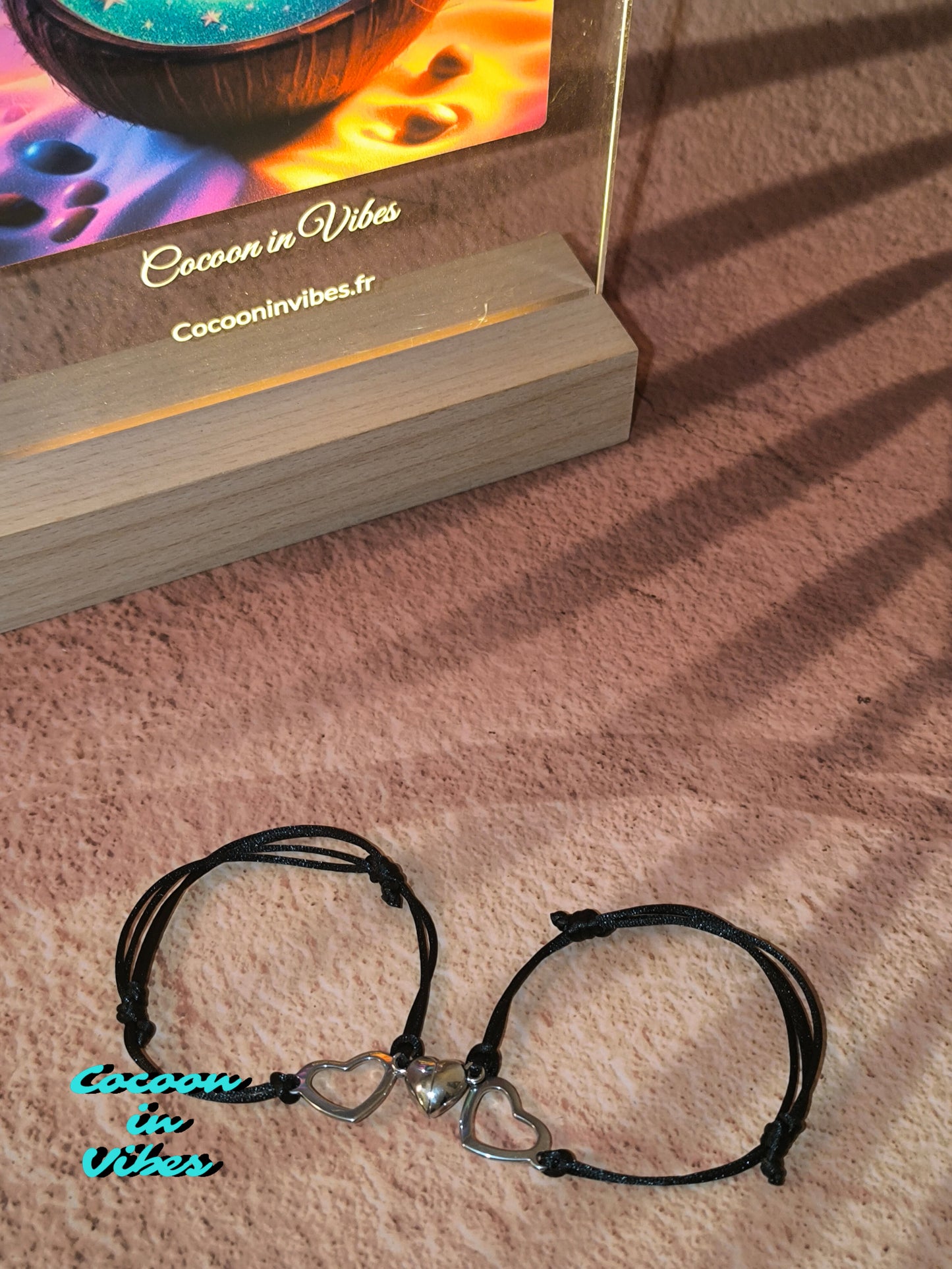 2 Bracelets de couple artisanaux – Cœur délicatement ajouré, aimantés