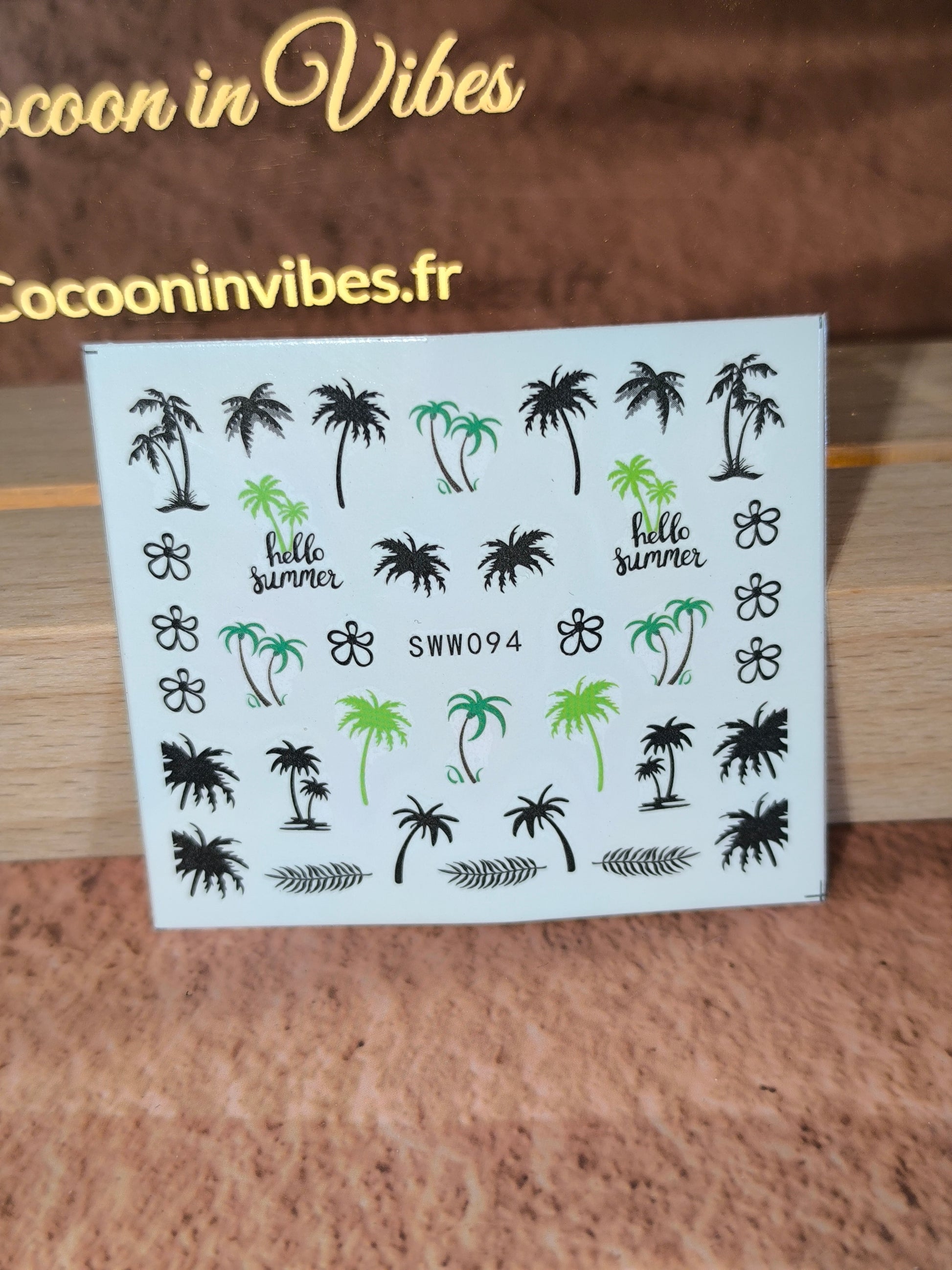 Stickers ongles Palmiers - Embarquez pour un voyage tropical… au bout de vos ongles