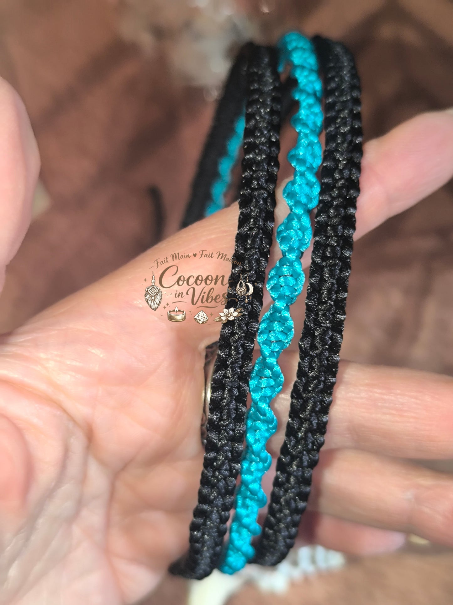 Ras de cou triple en macramé “Lagon Tressé” – Création fait main & couleurs au choix
