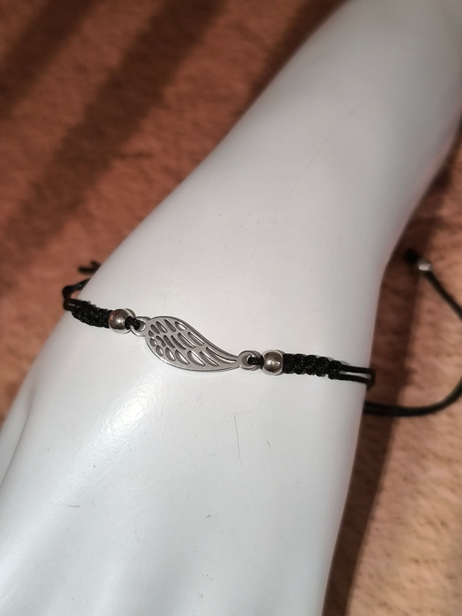 Bracelet Plaque finement Découpée en acier inoxydable – Petit Trésor à Porter