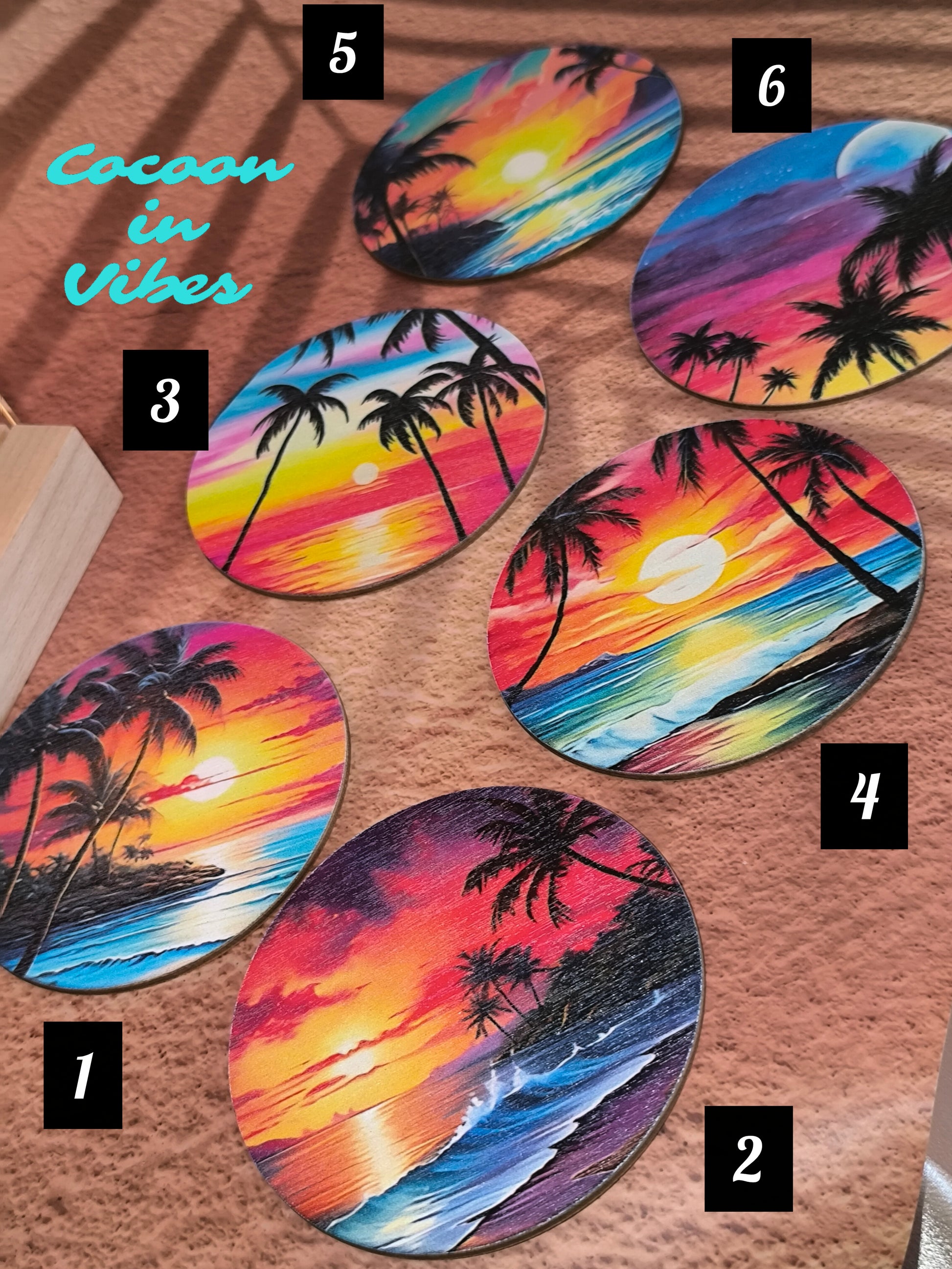 Dessous de Tasse "Sunset Palms" – Le soleil se couche, la magie opère…