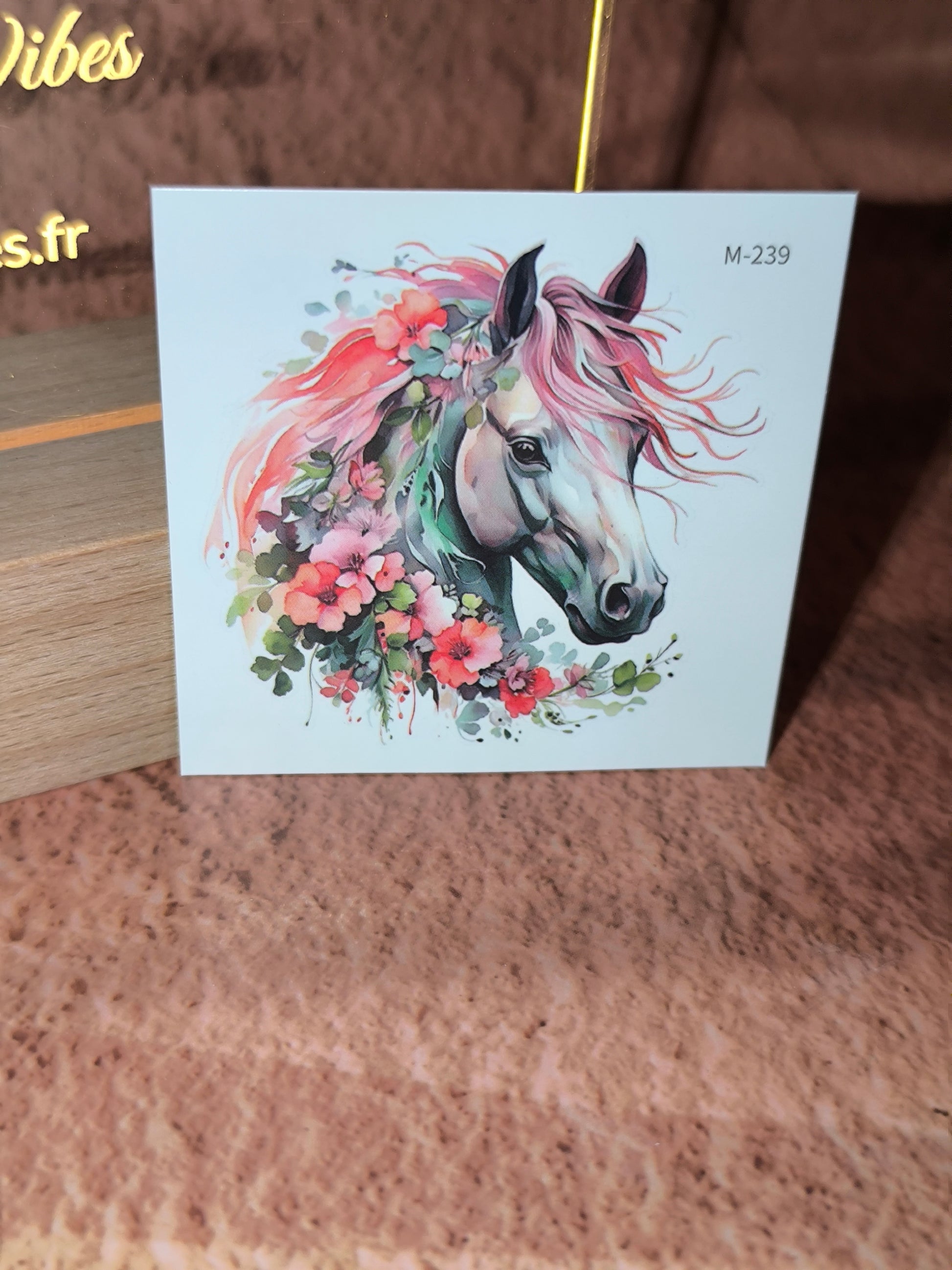 Tatouages Éphémères Chevaux & Fleurs – L’Esprit Libre sur la Peau