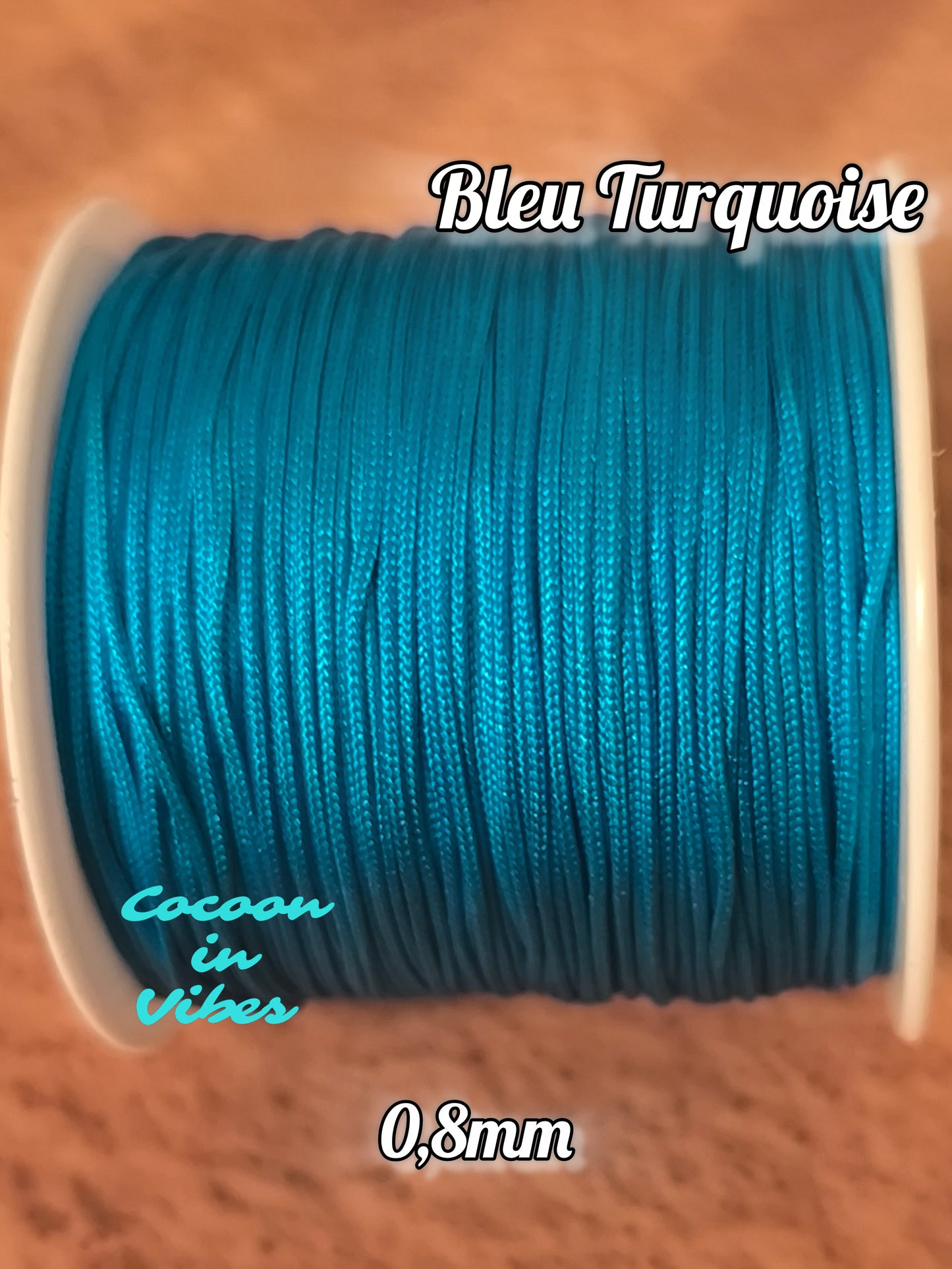 Bracelet Artisanal “Dentelle Fine Étoilée” en Macramé – Trois Or