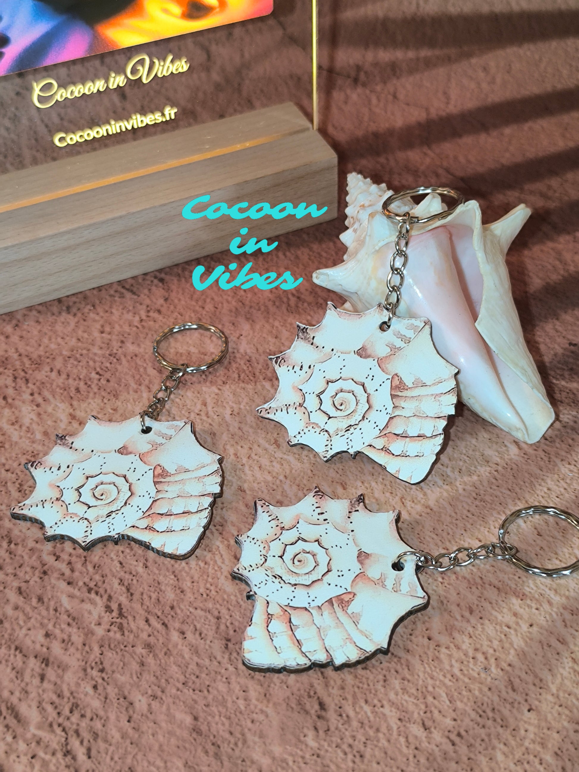 Porte-clé artisanal création Cocoon in Vibes – Coquillage en Spirale
