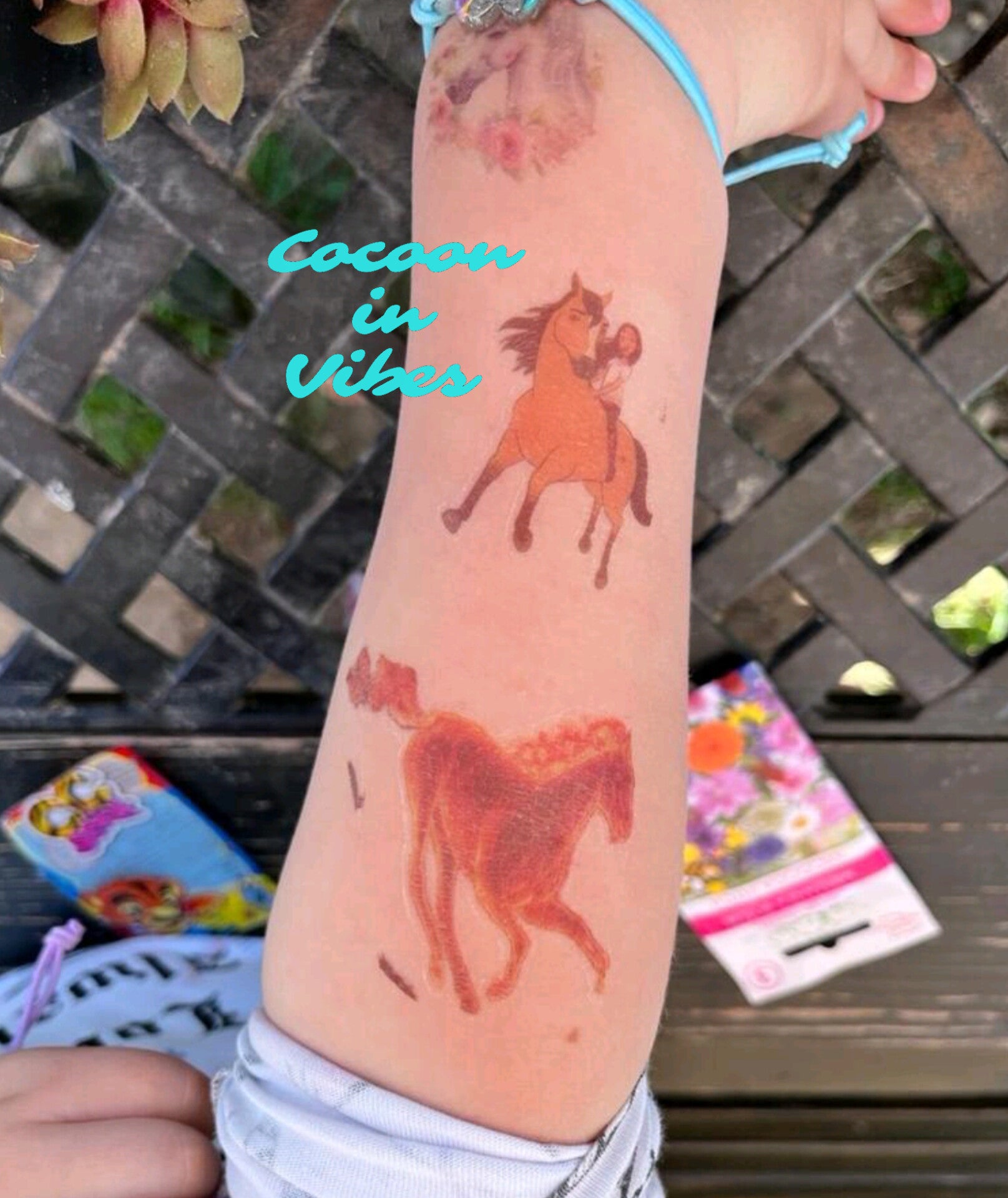 Tatouages Éphémères Chevaux – La Liberté au Bout de la Peau
