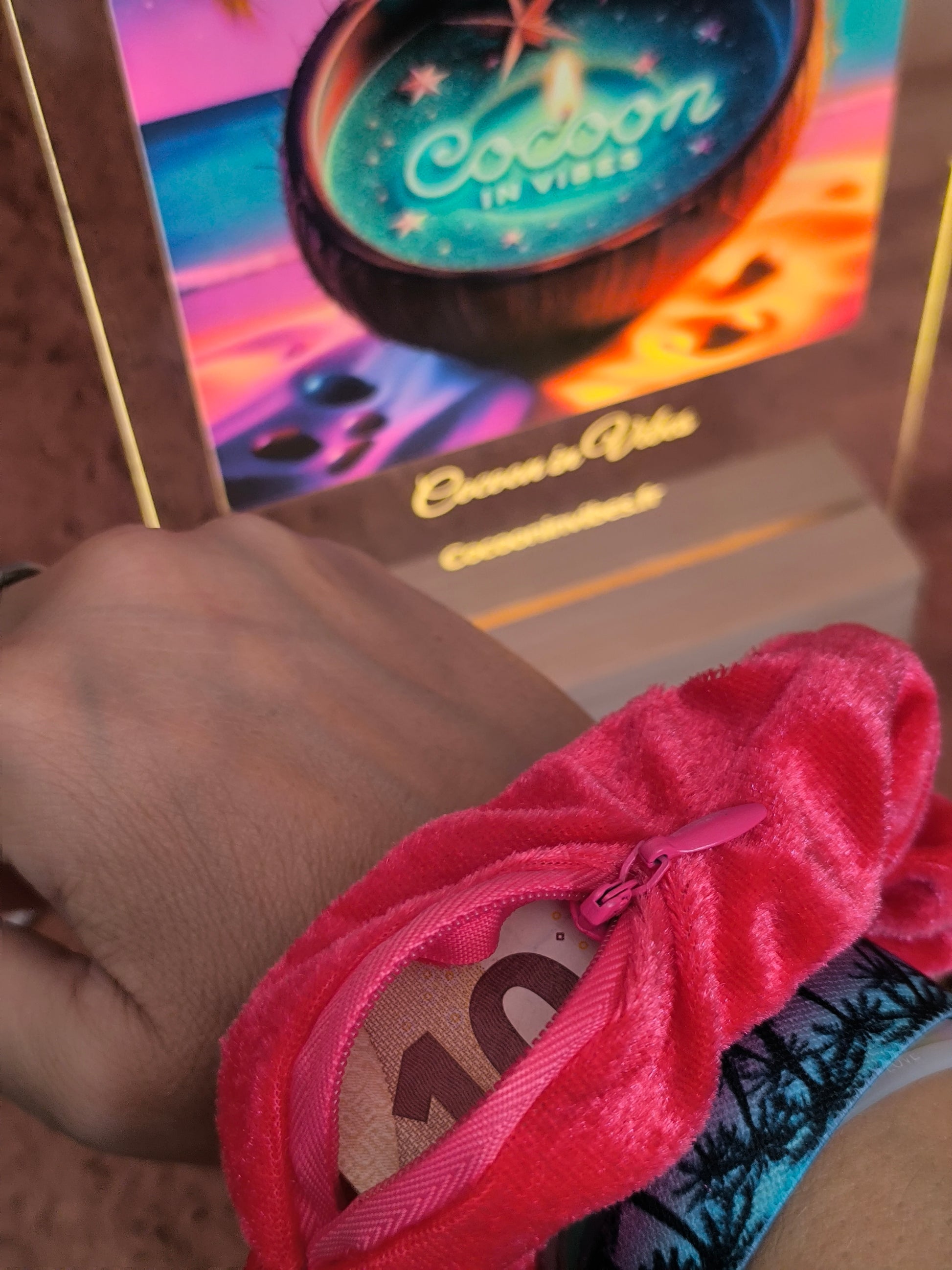 Chouchou Secret en Velours – Avec Poche Cachée Zippée