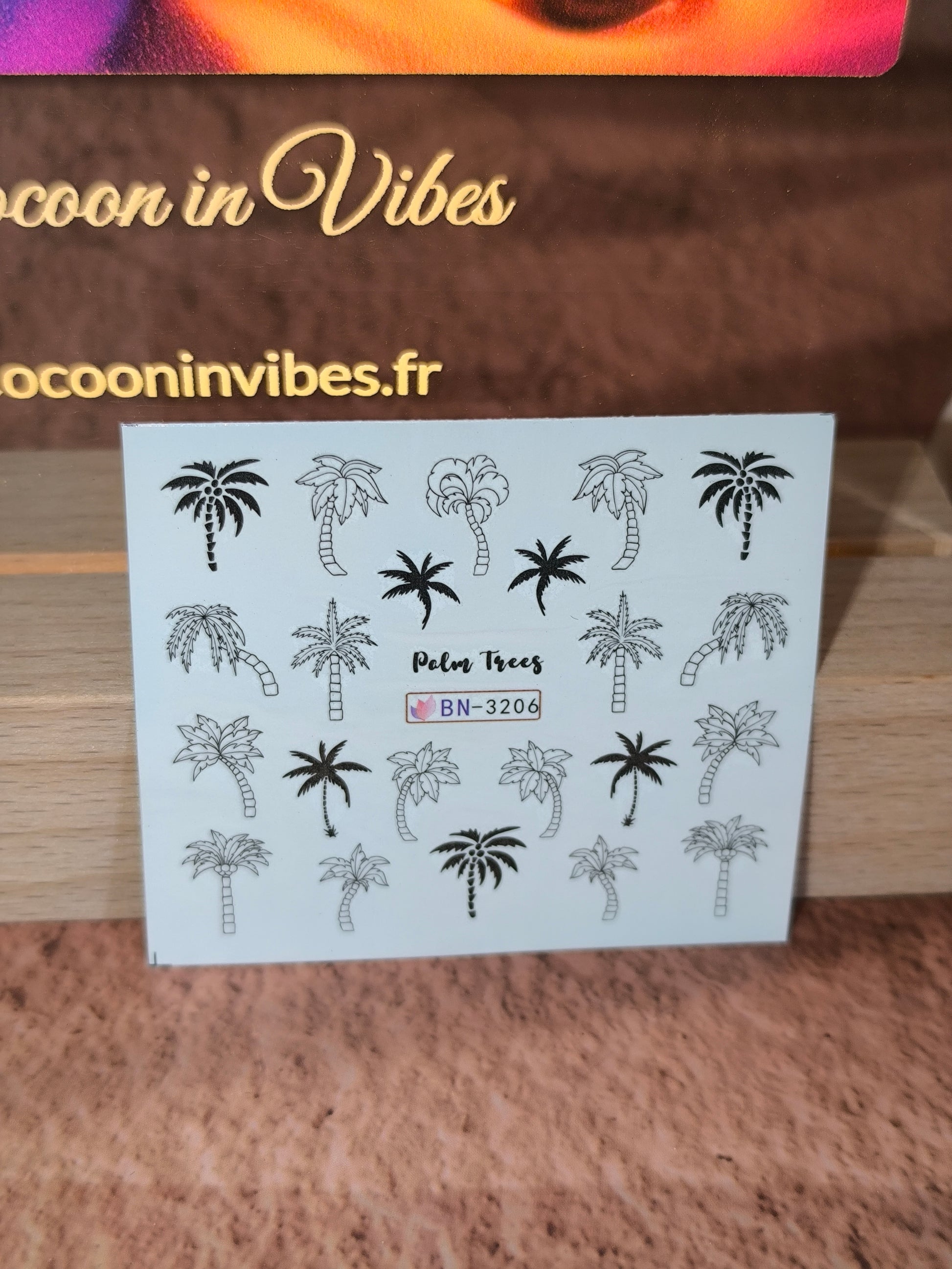 Stickers ongles Palmiers - Embarquez pour un voyage tropical… au bout de vos ongles