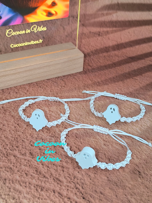 Bracelet Fantôme en Macramé – Artisanat fait main par Cocoon in Vibes