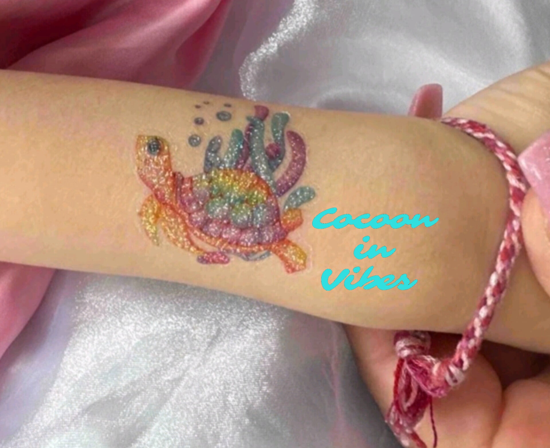 Tatouages Éphémères Sirènes & Licornes Pailletées – Un Monde Magique sur la Peau !