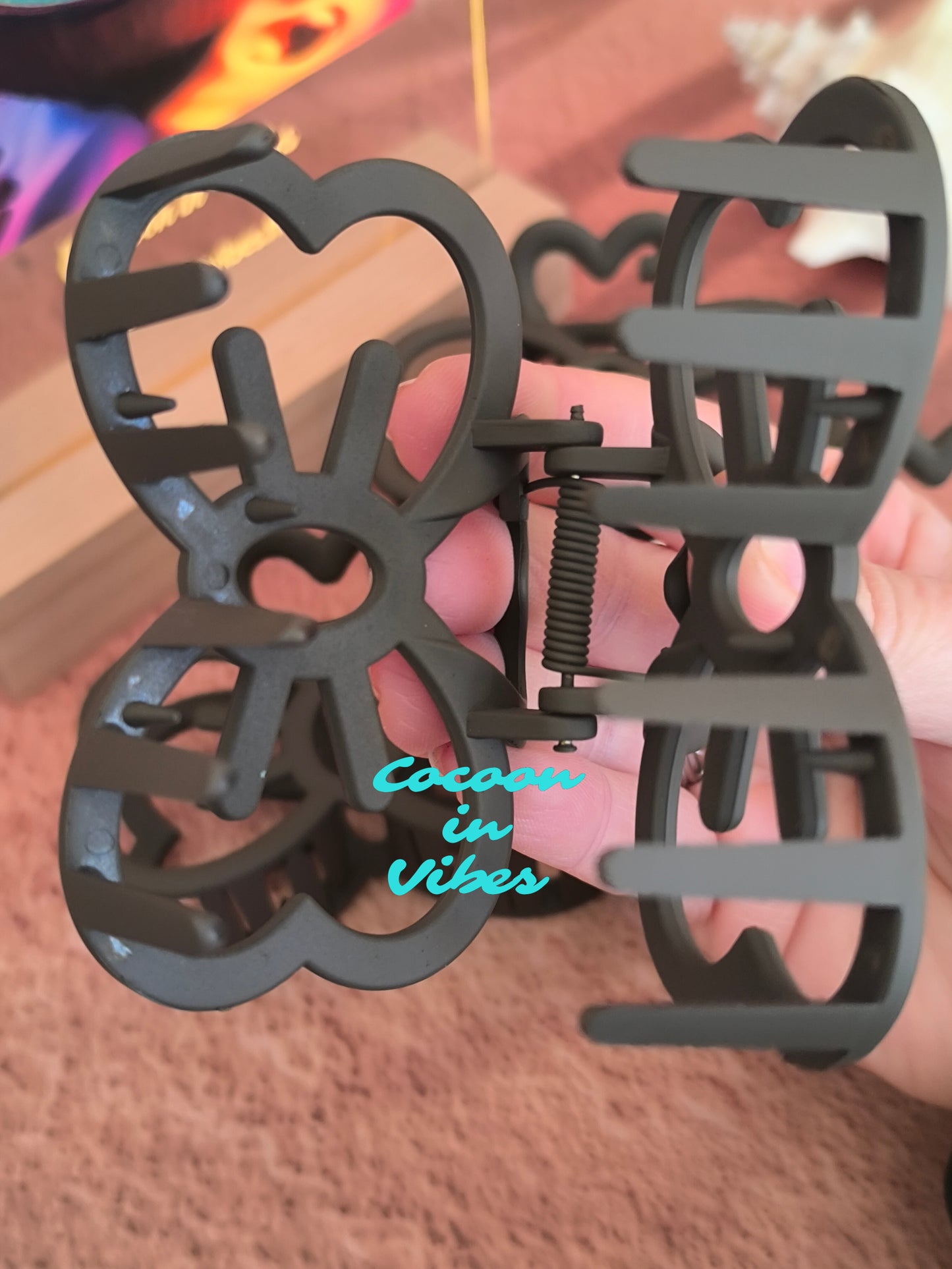 Grande pince cheveux Nœud Kawaii – Cappuccino (9 cm x 6 cm)